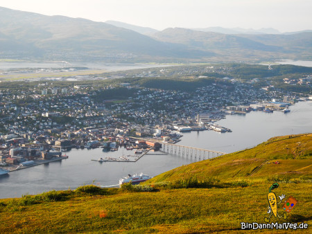 Hiking on Storsteinen/Tromsø